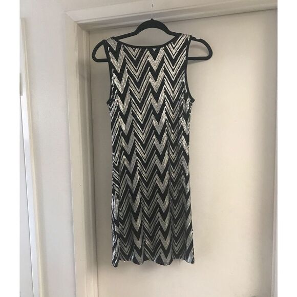 NWOT~Black & Silver Sequin Party Dress~Dance the Night Away~Sz Juniors Large - Picture 1 of 2